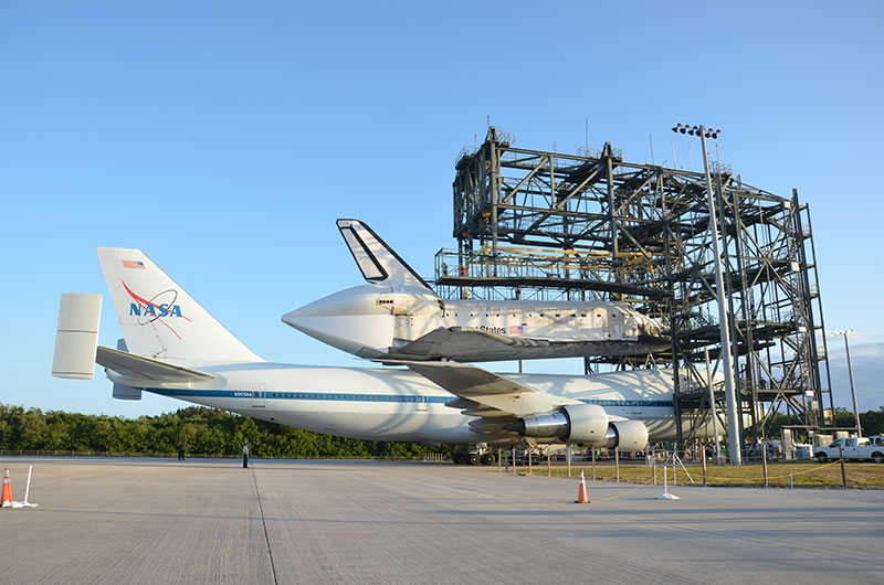 Space shuttle Discovery mated to jumbo jet for ride to Smithsonian