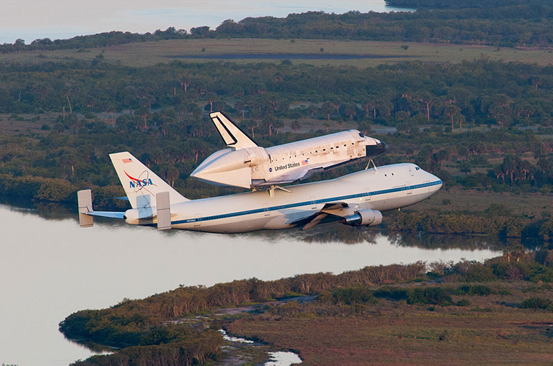 Space shuttle Discovery lands in Washington for Smithsonian display