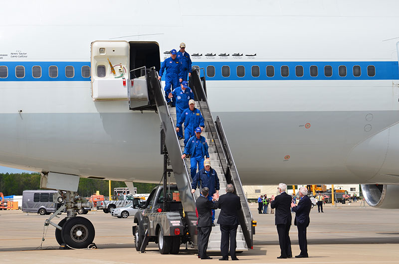 Space shuttle Discovery lands in Washington for Smithsonian display