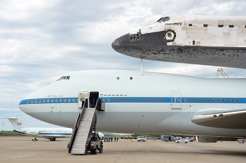 Space shuttle Discovery lands in Washington for Smithsonian display