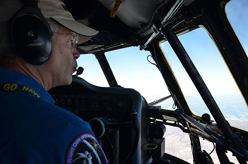 In-flight exclusive: Astronaut soars with Seattle's space shuttle trainer