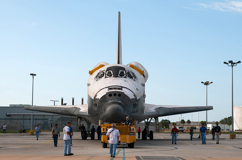 Trading places, space shuttles meet nose-to-nose for a final time