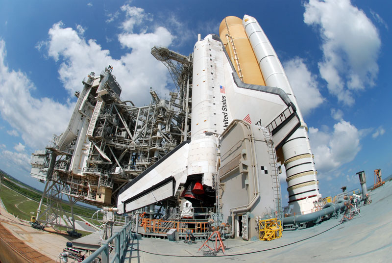 On the launch pad with space shuttle Discovery