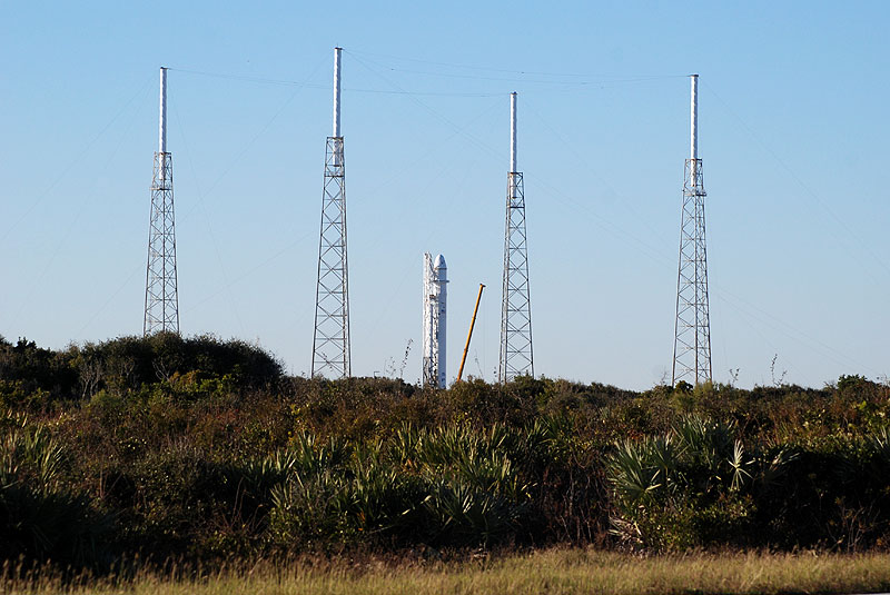 SpaceX set for historic launch of Dragon spacecraft